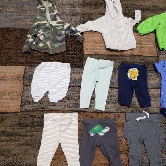 Baby boys size newborn winter clothing bundle of 11, pants, jackets - Picture 2 of 6